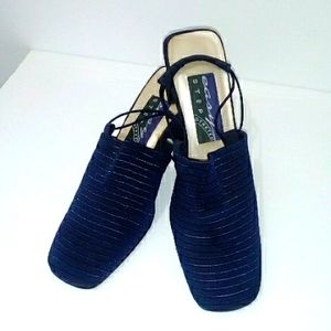 Easy Step navy Square Toe Heel slingbacks